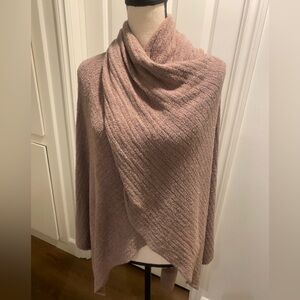 Soft surroundings women’s poncho cape one size oversized soft tan color NWOT